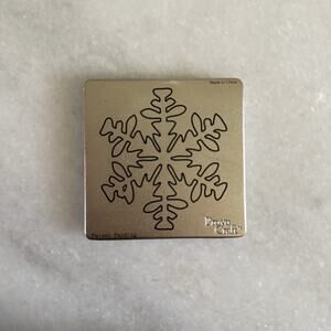 Cricut Cuttlebug Snowflake Metal Die Christmas Provo Craft